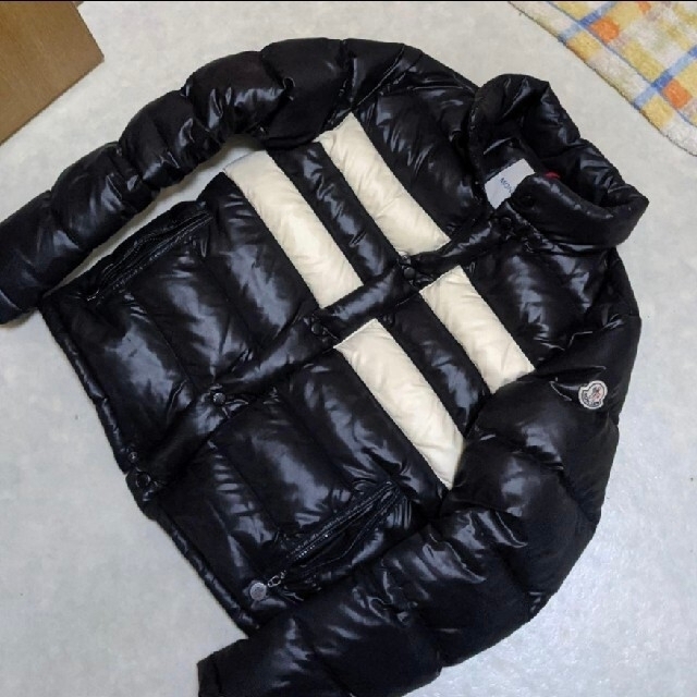 ジャケット/アウター本物 MONCLER トーマス 限定モデル 2 - www ジャケット/アウター本物 MONCLER トーマス 限定モデル 2 - www