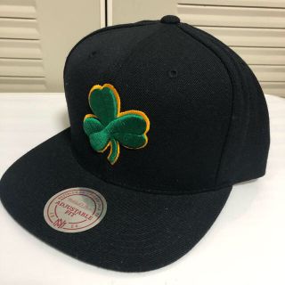 ミッチェルアンドネス(MITCHELL & NESS)のGANRYU様専用　Mitchell&Ness Boston Celtics(キャップ)