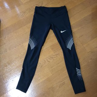 ナイキ(NIKE)のナイキ スポーツレギンス(トレーニング用品)