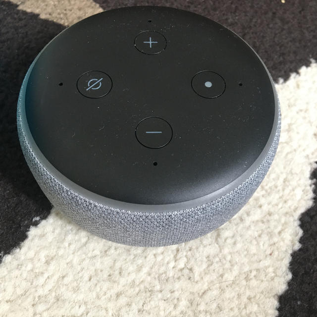 ECHO(エコー)のAmazon echo dot スマホ/家電/カメラのオーディオ機器(スピーカー)の商品写真