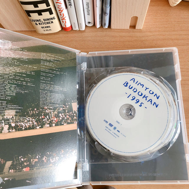 あいみょん ♩ 武道館 1995 DVD エンタメ/ホビーのDVD/ブルーレイ(ミュージック)の商品写真