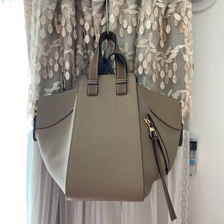 ロエベ(LOEWE)のロエベハンモックスモールバック♥️(ハンドバッグ)