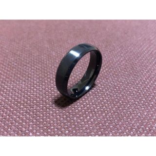 ブラック　6ｍｍ　指輪　シンプル　ブラック 目玉商品 リング　メンズ(リング(指輪))