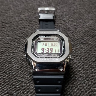 ジーショック(G-SHOCK)のカシオ G-SHOCK GMW-B5000D-1JF フルメタル シルバー(腕時計(デジタル))