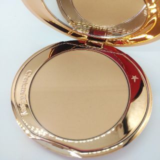 セフォラ(Sephora)のシャーロットティルブリー/エアブラッシュフローレスフィニッシュ/2(フェイスパウダー)