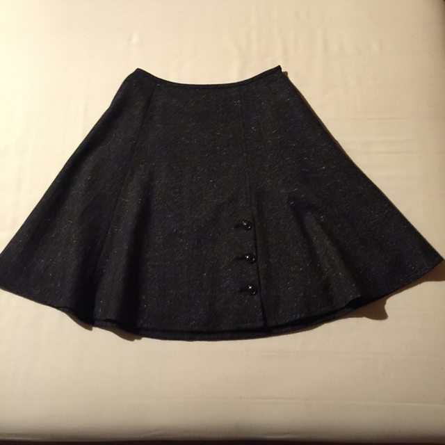 Yorkland(ヨークランド)のYorklandフレアースカートお値下げ レディースのスカート(ひざ丈スカート)の商品写真