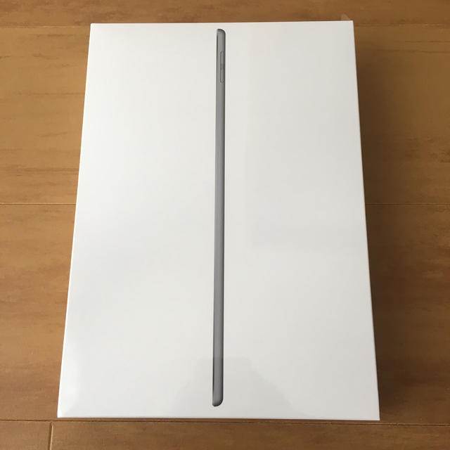 Apple iPad Air 10.5インチ Wi-Fi 64GBスペースグレイ