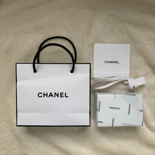 CHANEL◎ ル リフト ラ クレーム マン