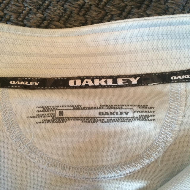 Oakley(オークリー)のOAKLEY 半袖ゴルフシャツ スポーツ/アウトドアのゴルフ(ウエア)の商品写真
