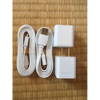 アイコス(IQOS)の新品未使用　アイコス2.4　純正充電器　2個セット(バッテリー/充電器)