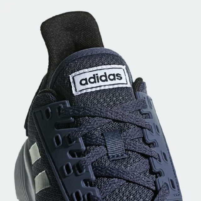 adidas 23cm アディダス レディースランニングシューズ 新品スニーカー 2