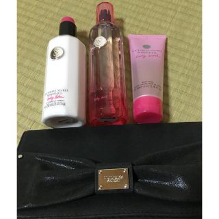 ヴィクトリアズシークレット(Victoria's Secret)のvictoria secreat セット(ボディクリーム)