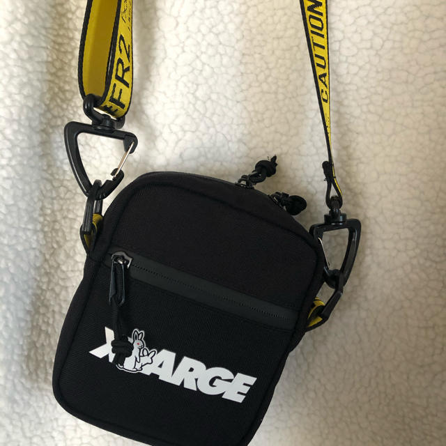 XLARGE(エクストララージ)のXLARGE FR2 Logo Shoulder Bag メンズのバッグ(ショルダーバッグ)の商品写真