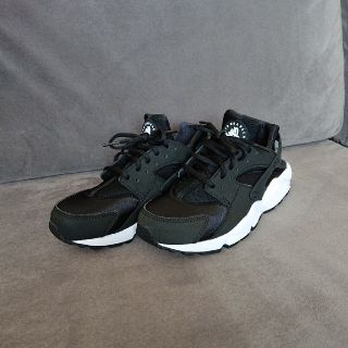 ナイキ(NIKE)のNIKE エア ハラチ(スニーカー)