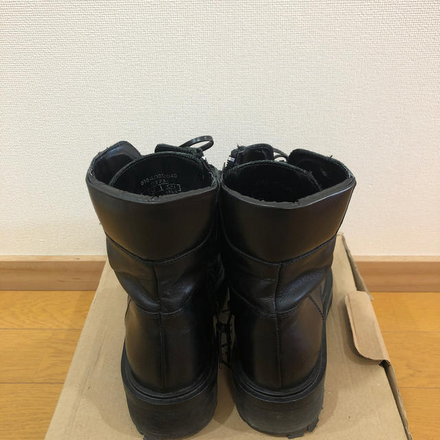 ZARA(ザラ)のZARA レザーブーツ レディースの靴/シューズ(ブーツ)の商品写真