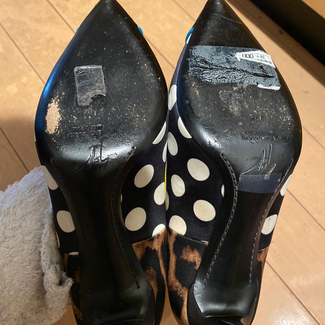 GIUZEPPE ZANOTTI(ジュゼッペザノッティ)のジュゼッペザノッティのパンプス レディースの靴/シューズ(ハイヒール/パンプス)の商品写真