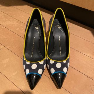 ジュゼッペザノッティ(GIUZEPPE ZANOTTI)のジュゼッペザノッティのパンプス(ハイヒール/パンプス)