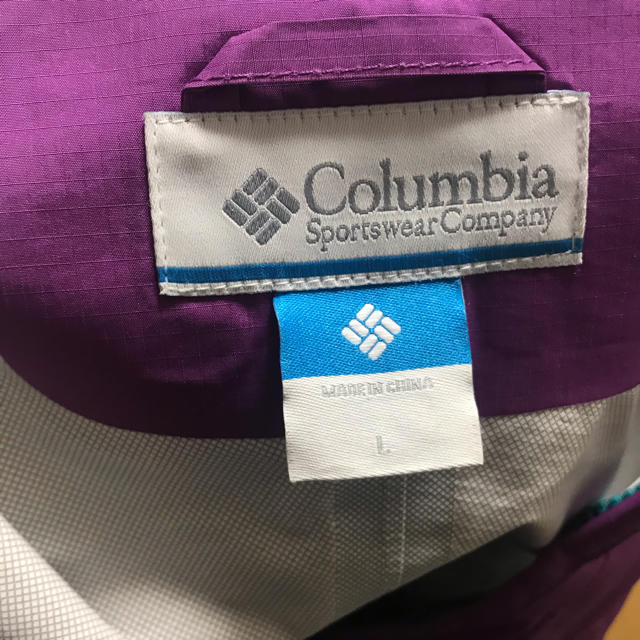 Columbia(コロンビア)のコロンビア　マウンテンパーカー　Columbia レディースのジャケット/アウター(その他)の商品写真