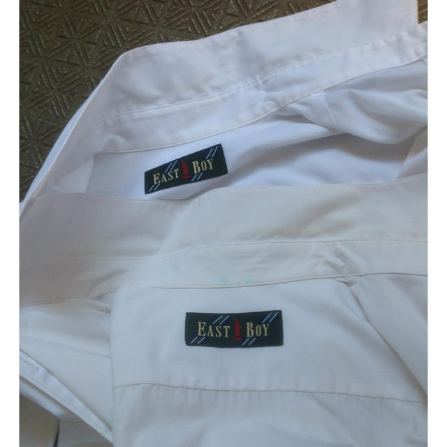 EASTBOY(イーストボーイ)のEASTBOY 長袖白2枚 9号 レディースのトップス(シャツ/ブラウス(長袖/七分))の商品写真