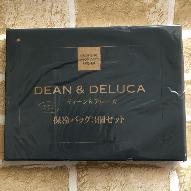 DEAN & DELUCA(ディーンアンドデルーカ)のDEAN&DELUCA  保冷バッグ3個セット インテリア/住まい/日用品のキッチン/食器(弁当用品)の商品写真