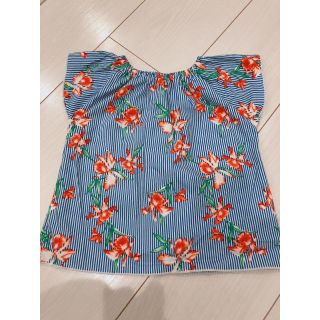 フタフタ(futafuta)のにゃんべぇ様専用＊ソスピタ　花柄トップス(Tシャツ/カットソー)