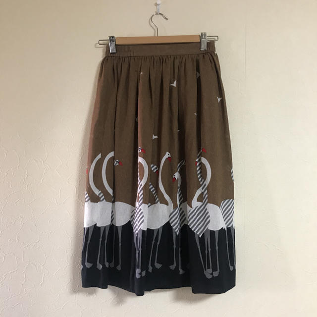 Santa Monica(サンタモニカ)のバードイラスト/ミモレ丈スカート/日本製古着 レディースのスカート(ロングスカート)の商品写真