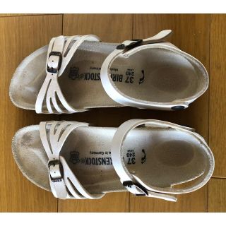 ビルケンシュトック(BIRKENSTOCK)の〈ゆずじゅごん様専用〉ビルケンシュトック サンダル 37(サンダル)