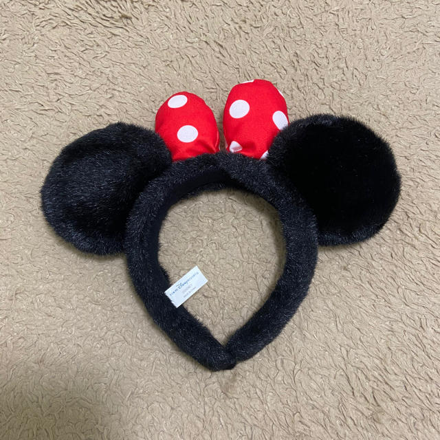 Disney(ディズニー)の【値下げ】ミニー　カチューシャ レディースのヘアアクセサリー(カチューシャ)の商品写真