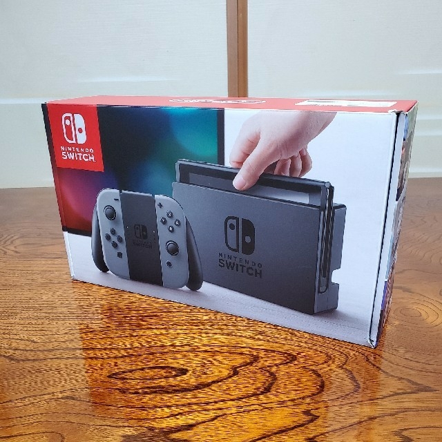 美品Nintendo Switch本体 グレー