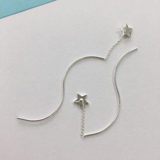 星 ピアス シルバー 925 (S024)(ピアス)