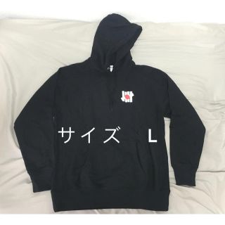 アンディフィーテッド(UNDEFEATED)のUNDEFEATED 日本限定　パーカー(パーカー)