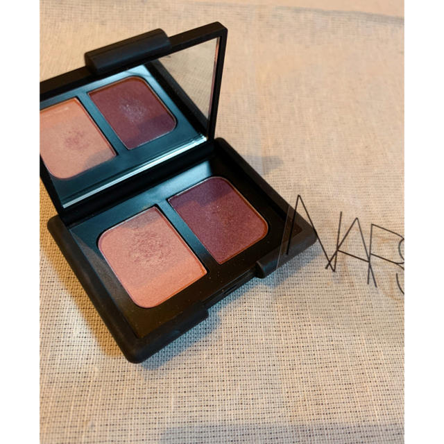 NARS(ナーズ)のNARS デュオアイシャドー 3079 クアラルンプール コスメ/美容のベースメイク/化粧品(アイシャドウ)の商品写真