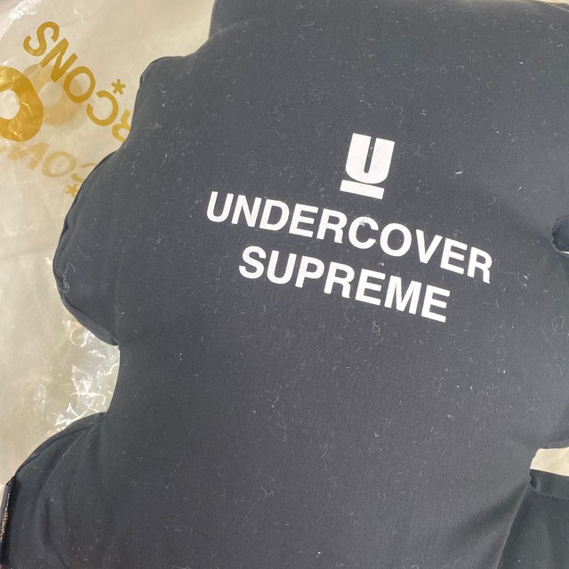 Supreme(シュプリーム)の15ss supreme UNDERCOVER bear  クッション エンタメ/ホビーのフィギュア(その他)の商品写真