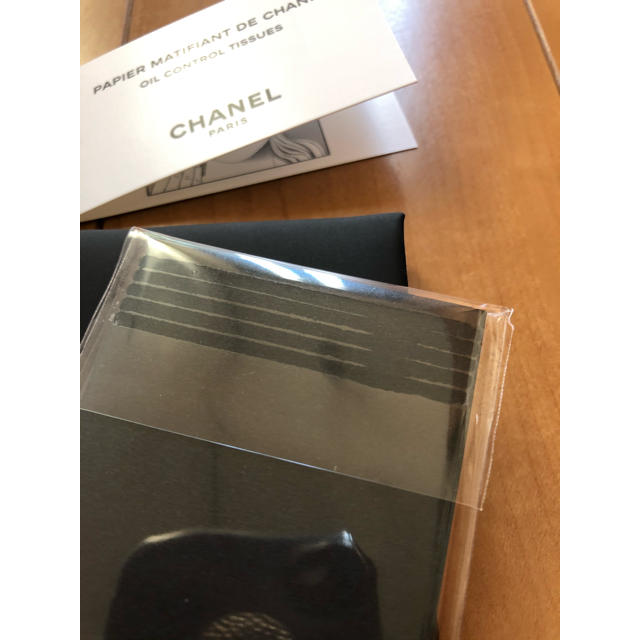 CHANEL(シャネル)のシャネル CHANEL あぶらとり紙 ミラー付き レディースのファッション小物(ミラー)の商品写真