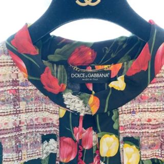 ディーアンドジー(D&G)の未使用D&G  マルチカラーツイトジャケットお花•ゴールドロゴいりジャケット40(テーラードジャケット)