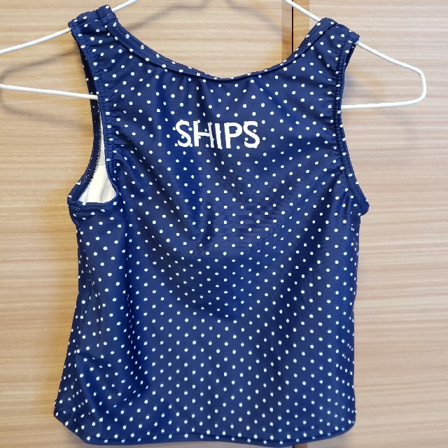 SHIPS KIDS(シップスキッズ)の美品　水着　セパレート　SHIPS　130 キッズ/ベビー/マタニティのキッズ服女の子用(90cm~)(水着)の商品写真