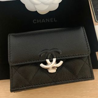 シャネル(CHANEL)の★美品★ CHANEL スモール フラップ ウォレット ミニ財布 三つ折り財布(財布)