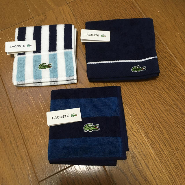 LACOSTE(ラコステ)のラコステ　　タオルハンカチ3枚セット メンズのファッション小物(ハンカチ/ポケットチーフ)の商品写真