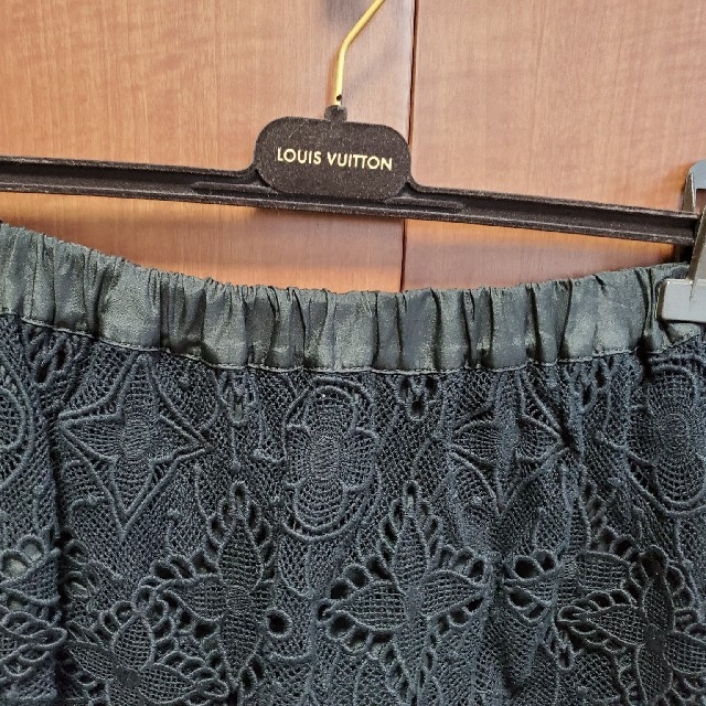 LOUIS VUITTON(ルイヴィトン)の✨春夏ルイヴィトン　スカート　38 レディースのスカート(ひざ丈スカート)の商品写真