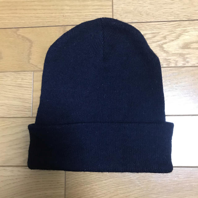 carhartt(カーハート)の【送料込】carharttニット帽ネイビー レディースの帽子(ニット帽/ビーニー)の商品写真