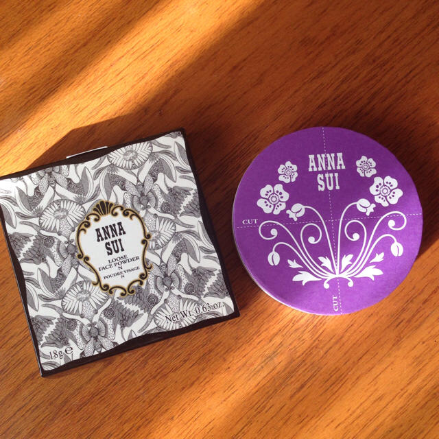 ANNA SUI(アナスイ)のアナスイ ルースフェイスパウダー コスメ/美容のベースメイク/化粧品(フェイスパウダー)の商品写真