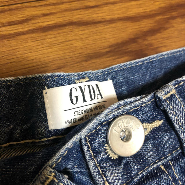 GYDA(ジェイダ)の【DMshop様専用】ペグトップデニムパンツGYDA レディースのパンツ(デニム/ジーンズ)の商品写真