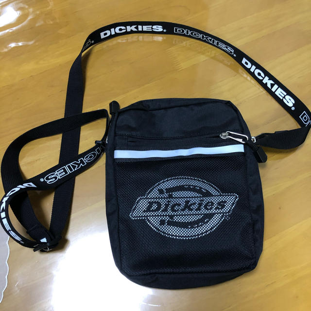 Dickies(ディッキーズ)のDICKIES サコッシュ レディースのバッグ(ショルダーバッグ)の商品写真