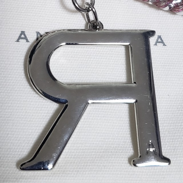 ANTEPRIMA - イニシャルチャーム Rの通販 by りんご's shop