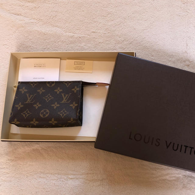 LOUIS VUITTON(ルイヴィトン)の【未使用】ルイヴィトン　ポーチ レディースのファッション小物(ポーチ)の商品写真