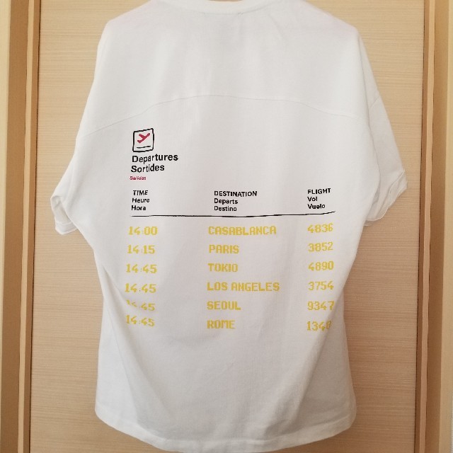 ZARA(ザラ)のZARA Tシャツ レディースのトップス(Tシャツ(半袖/袖なし))の商品写真