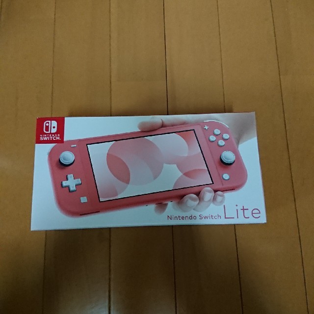 新品未開封Nintendo Switch Lite 新色コーラル 2