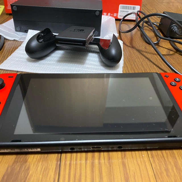 Nintendo Switch 任天堂スイッチ本体　旧型  動作確認済　初期化済