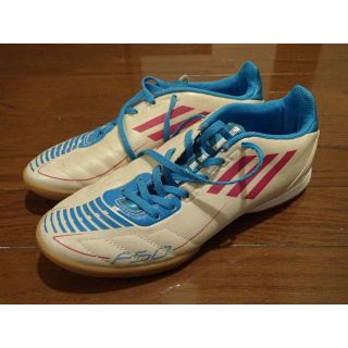 アディダス(adidas)のアディダス　F10(シューズ)