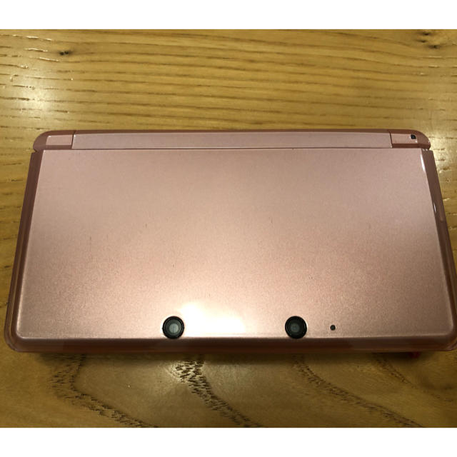 ニンテンドー3DS(ニンテンドー3DS)の3DS ピンク エンタメ/ホビーのゲームソフト/ゲーム機本体(携帯用ゲーム機本体)の商品写真
